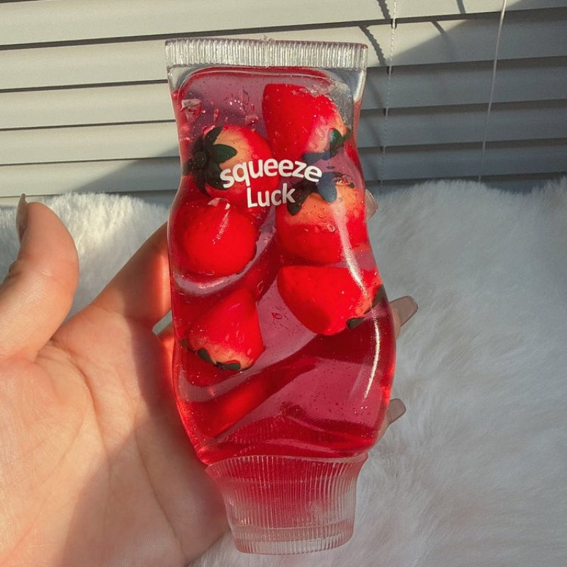 Strawberry Toothpaste（Strawberry decor is hard）
